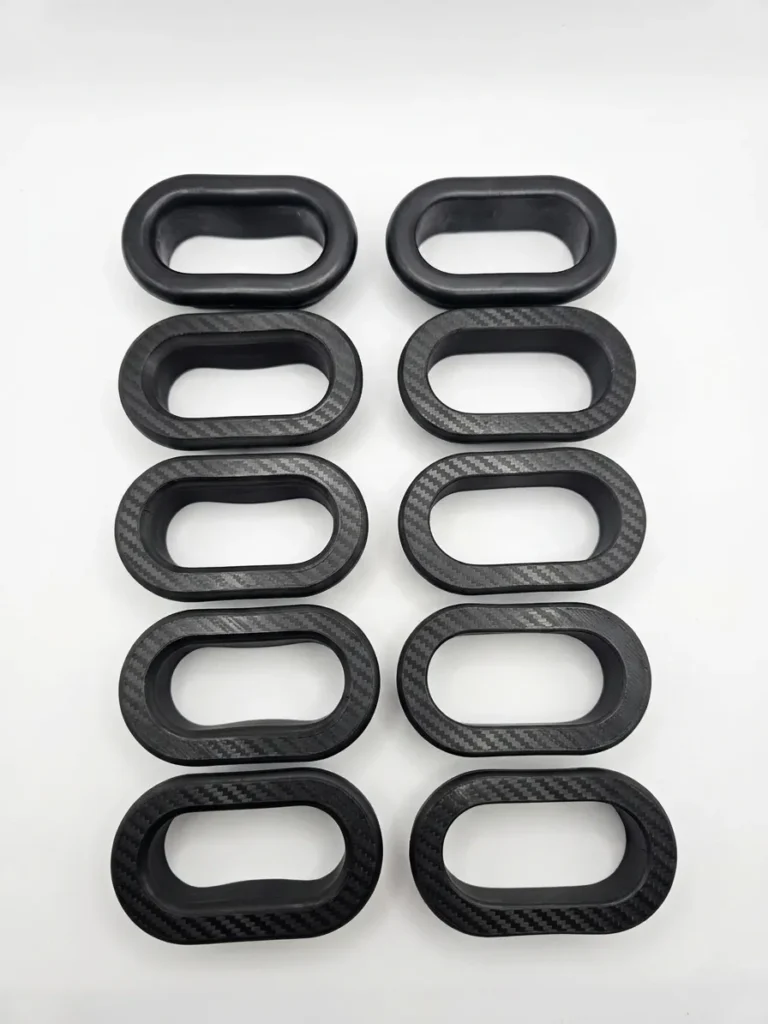 Capace centuri race seat